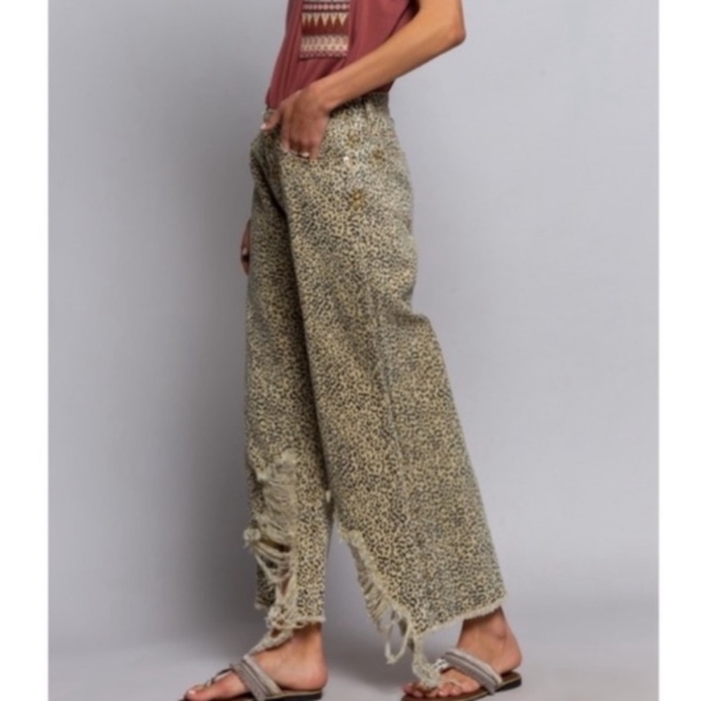 🔥TRENDY LEOPARD WIDE LEG DISTRESSED PANTS - Picture 6 of 6